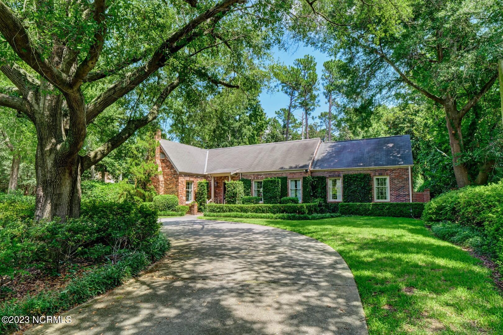 1601 Hawthorne Road Wilmington, NC 28403 - Photo 3 of 52 003_pja12977_78_79_80_81 (Large)