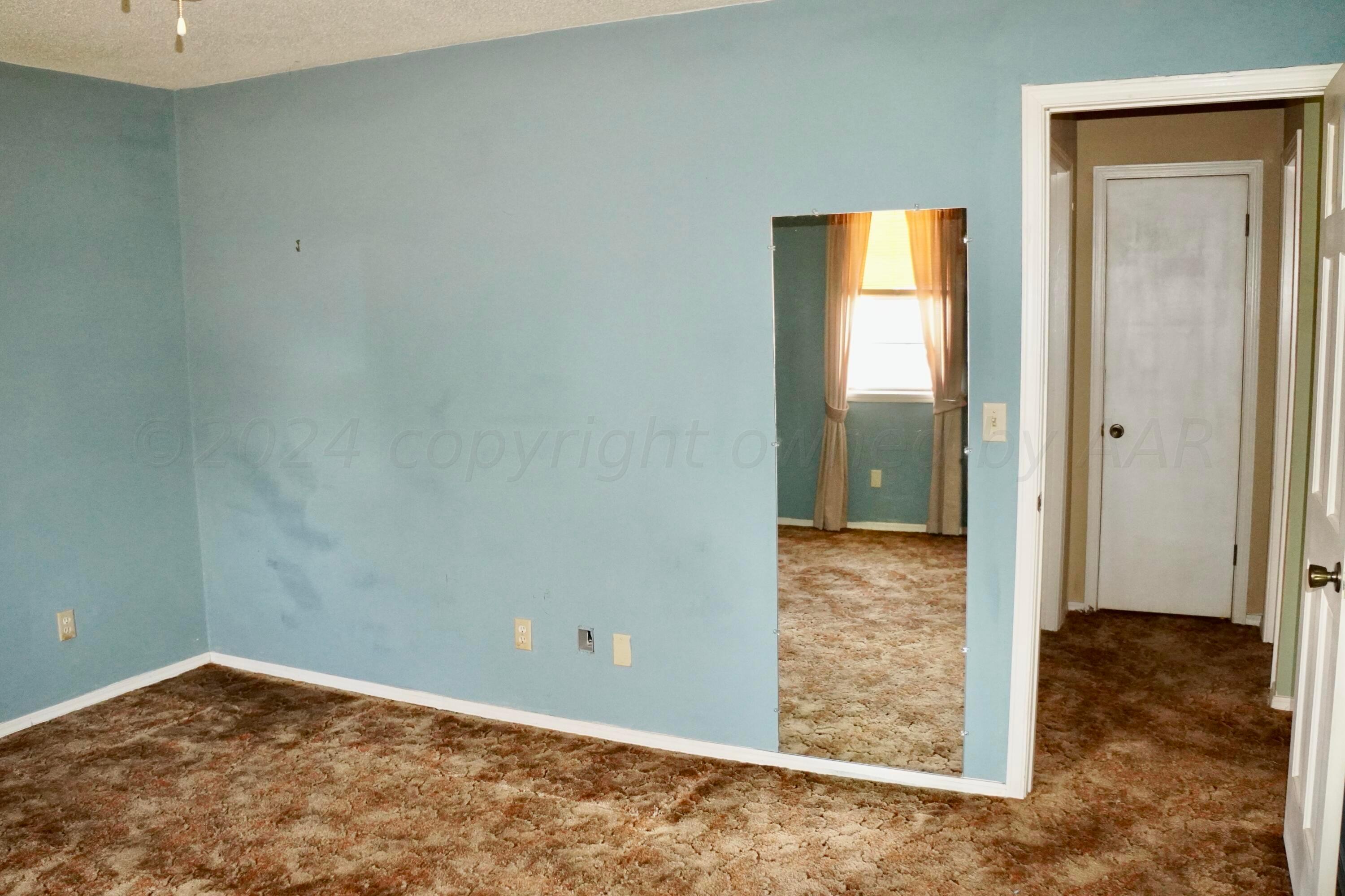 4620 South Travis Street Amarillo, TX 79110 - Photo 11 of 17 Bedroom