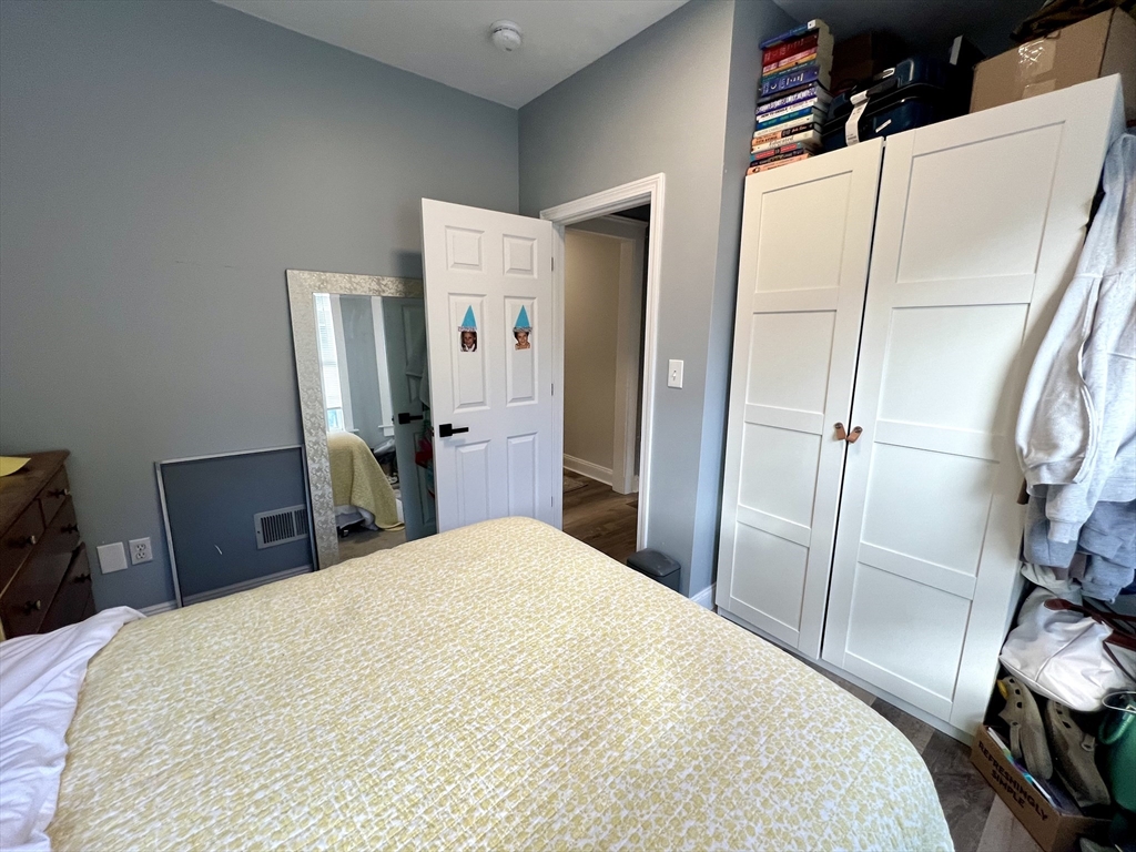 242 West 3rd Street, Unit 2 Boston, MA 02127 - Photo 14 of 21