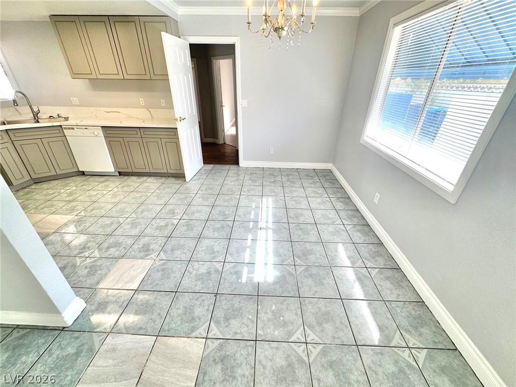 5119 Reeder Circle Las Vegas, NV 89119 - Photo 6 of 38