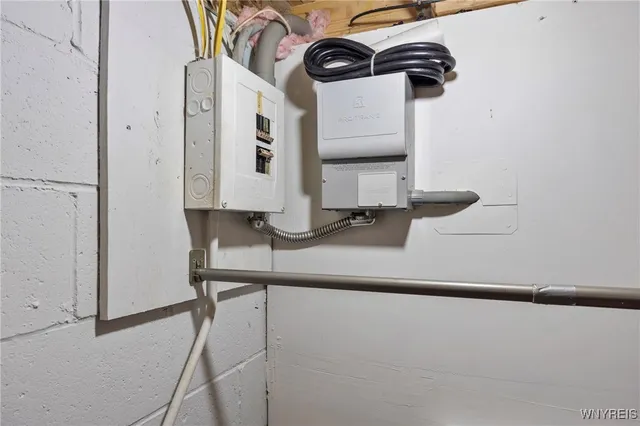 $678,900 | 5445 East Creek Road, Wales, NY 14139