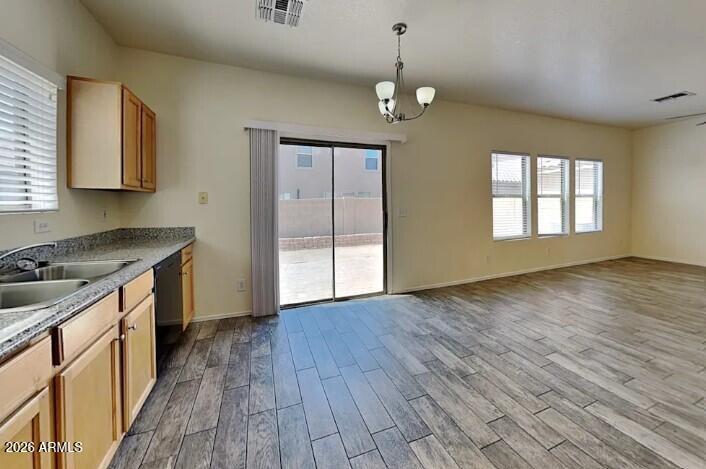 3454 South Bowman Road Apache Junction, AZ 85119 - Photo 5 of 16 5