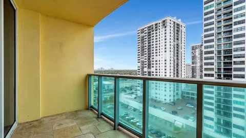 a view of a large window with an outdoor view
