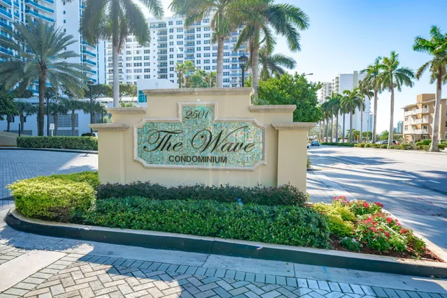 $365,000 | 2501 South Ocean Drive, Unit 1108, Hollywood, FL 33019