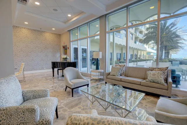 $365,000 | 2501 South Ocean Drive, Unit 1108, Hollywood, FL 33019