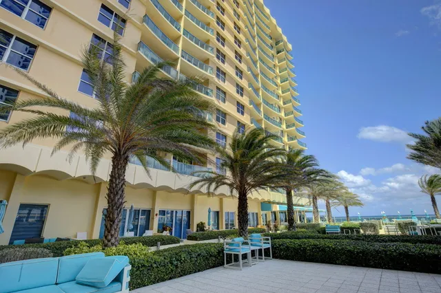 $365,000 | 2501 South Ocean Drive, Unit 1108, Hollywood, FL 33019