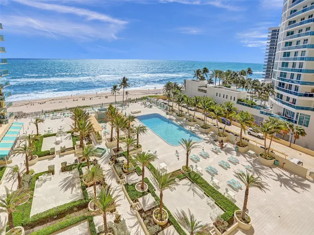 $365,000 | 2501 South Ocean Drive, Unit 1108, Hollywood, FL 33019