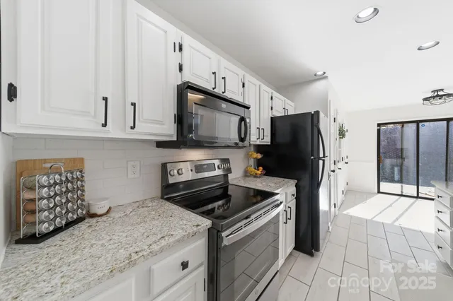 $609,000 | 5204 Tedorill Lane, Charlotte, NC 28226