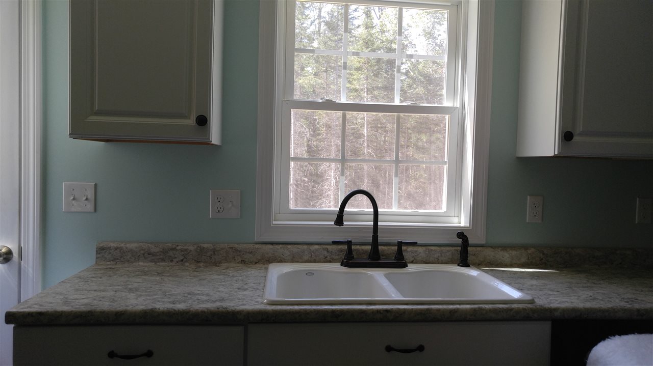 152 Bowman Road Springfield, NH 03284 - Photo 8 of 31