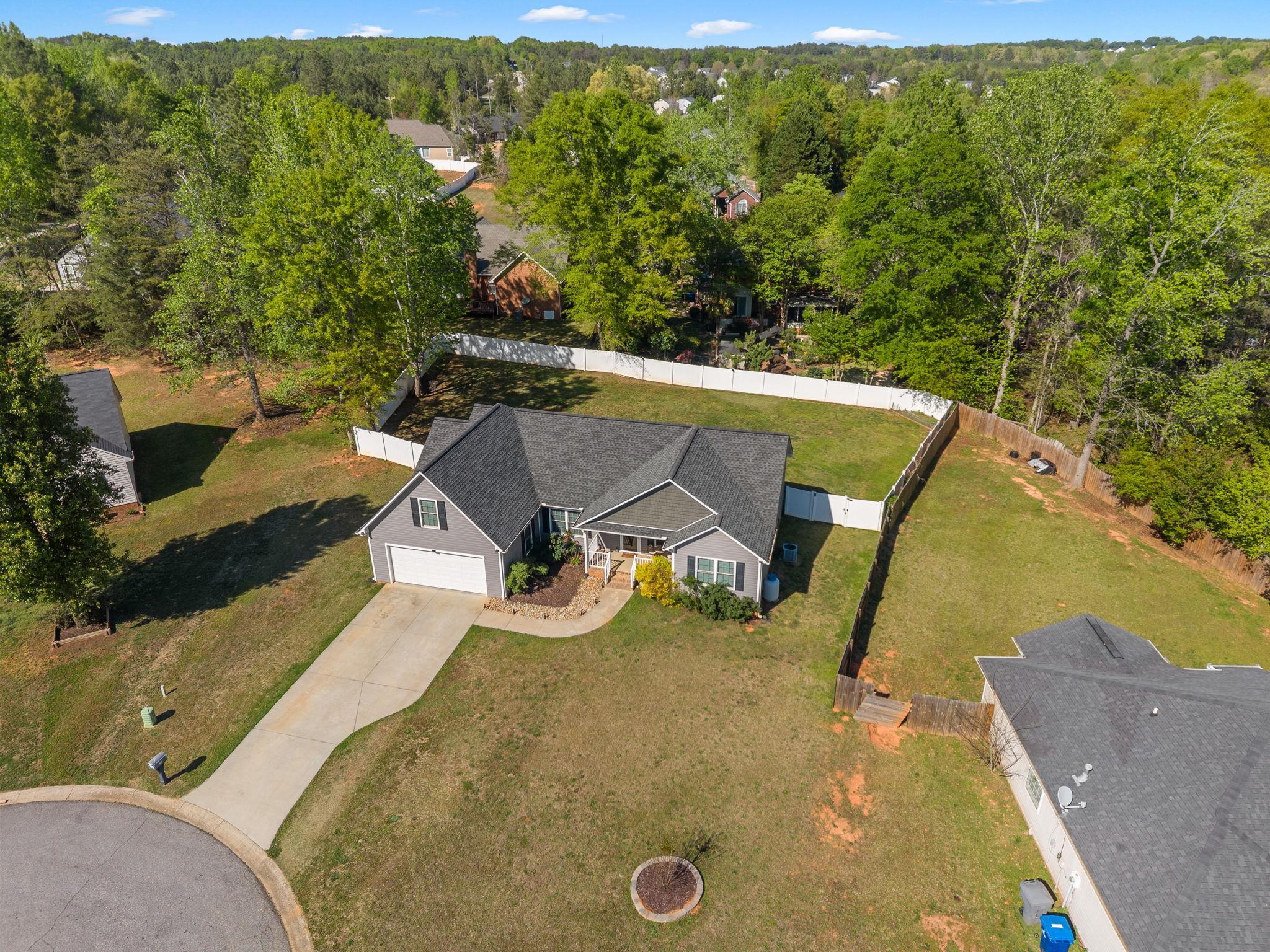 108 Butternut Road Spartanburg, SC 29306 - Photo 38 of 41