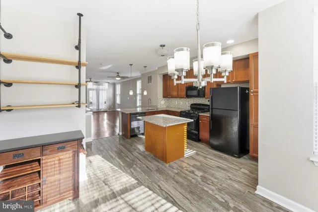 $2,850 | 16782 Blackjack Oak Lane, Woodbridge, VA 22191