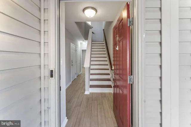 $2,850 | 16782 Blackjack Oak Lane, Woodbridge, VA 22191