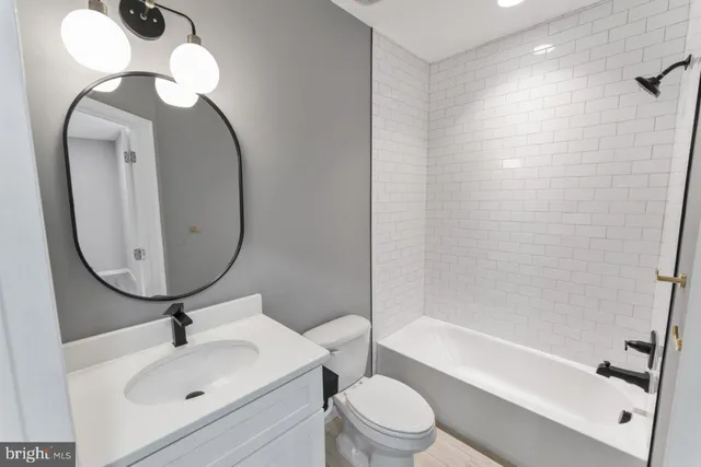 $2,850 | 16782 Blackjack Oak Lane, Woodbridge, VA 22191