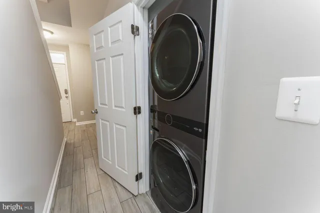 $2,850 | 16782 Blackjack Oak Lane, Woodbridge, VA 22191