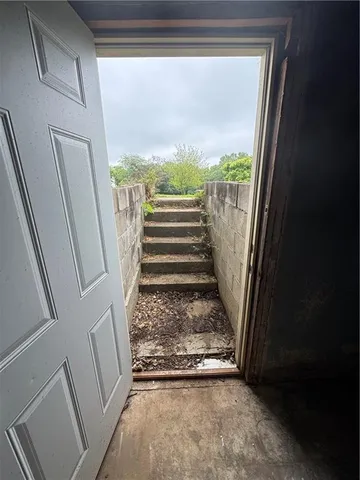 $160,000 | 1004 Wright Street, Pleasant Hill, MO 64080