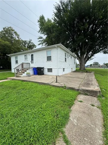 $160,000 | 1004 Wright Street, Pleasant Hill, MO 64080