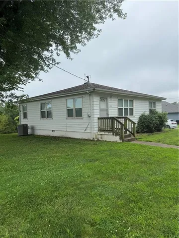 $160,000 | 1004 Wright Street, Pleasant Hill, MO 64080