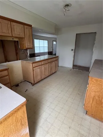 $160,000 | 1004 Wright Street, Pleasant Hill, MO 64080