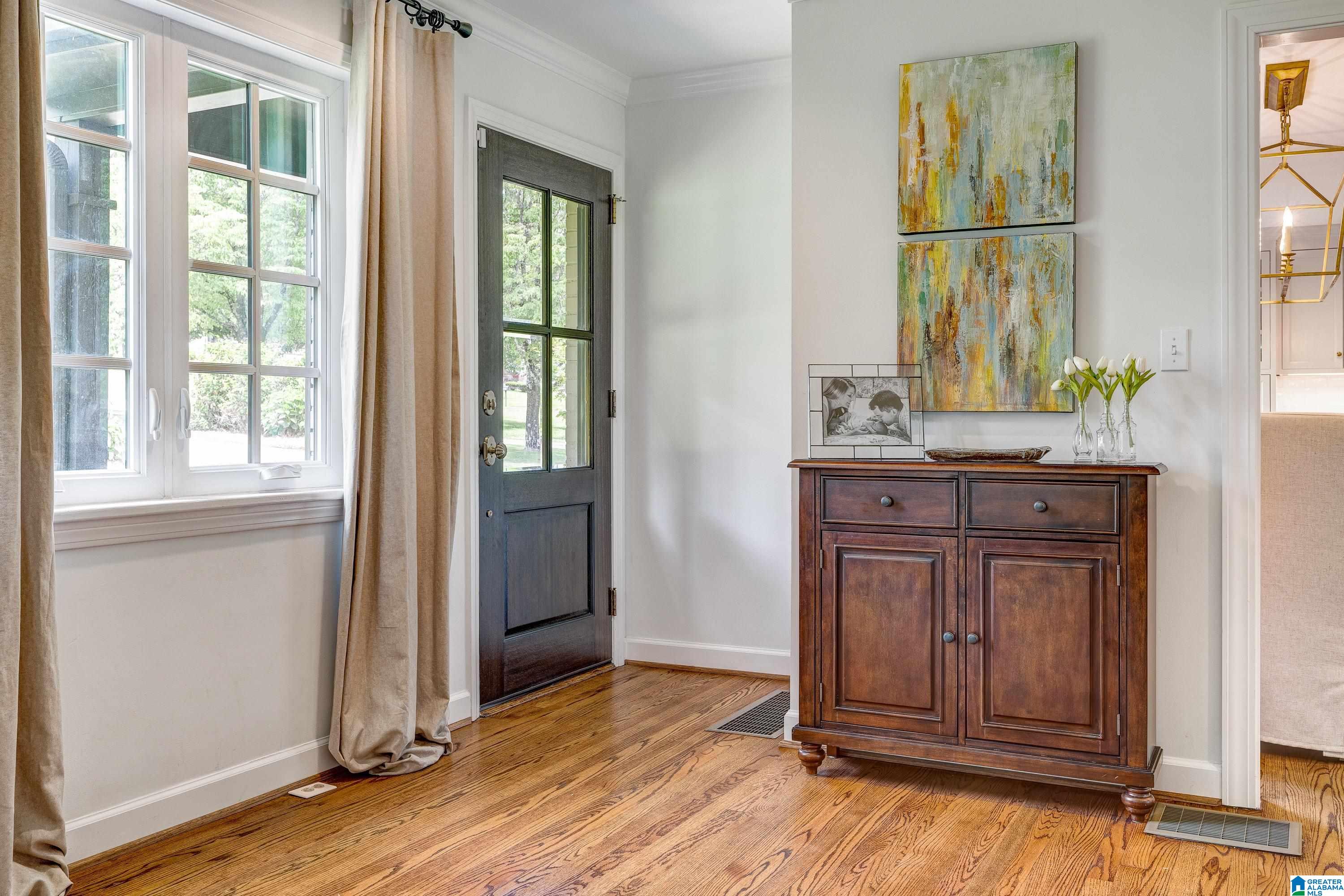 2209 Shades Crest Road Birmingham, AL 35216 - Photo 6 of 68