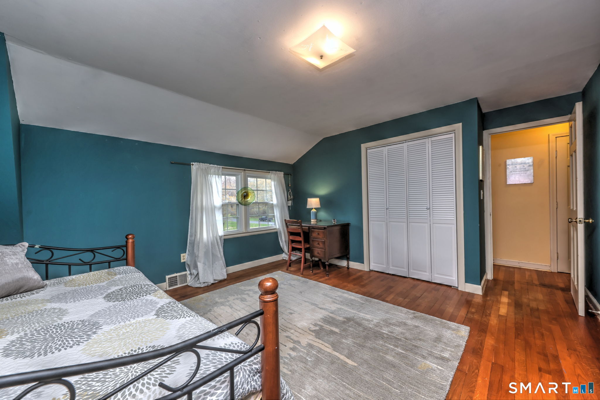 14 Ann Drive Bethany, CT 06524 - Photo 36 of 40 a workspace with furniture and window