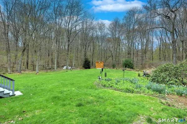 $639,000 | 14 Ann Drive, Bethany, CT 06524