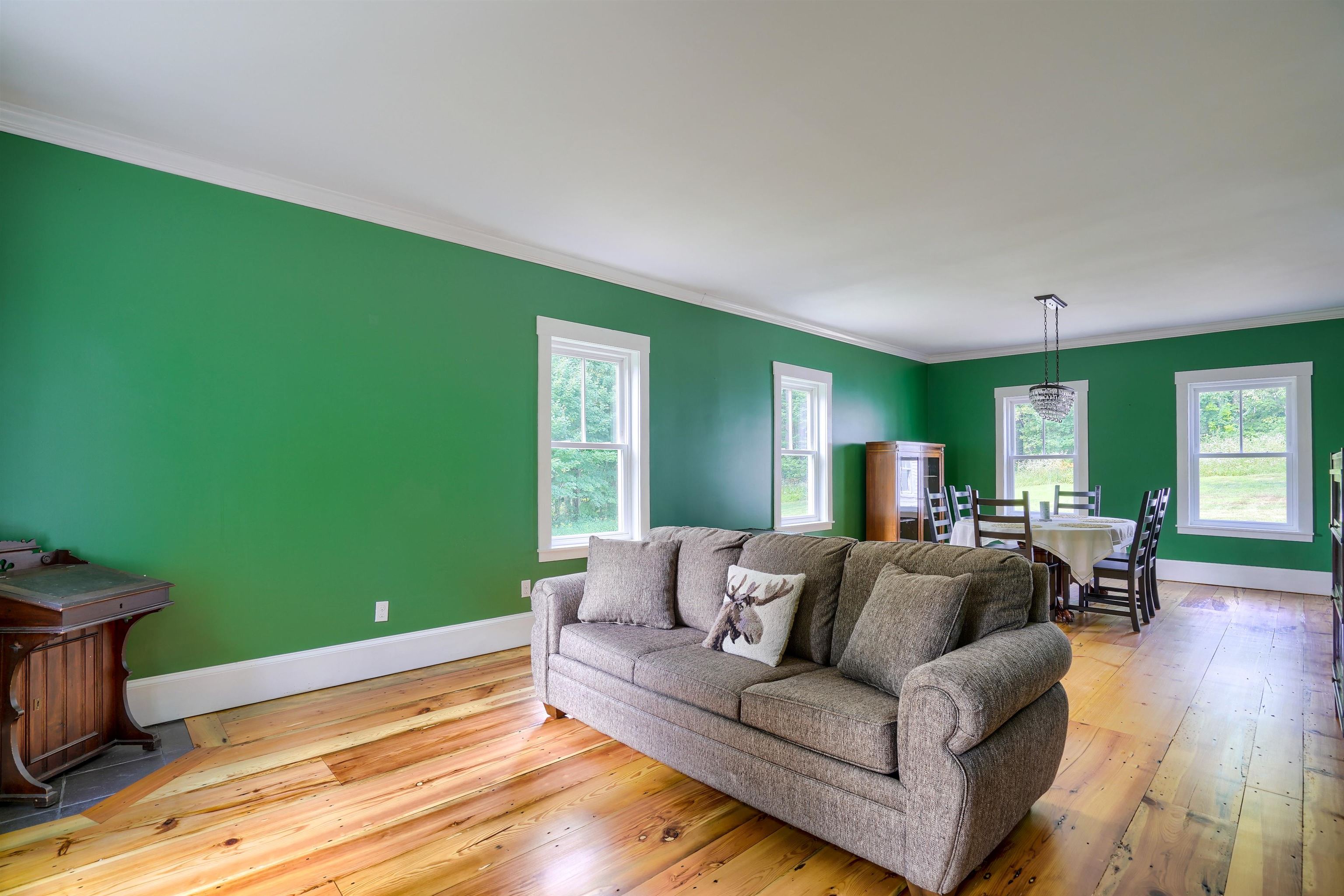 197 Oak Hill Road Concord, NH 03301 - Photo 8 of 40