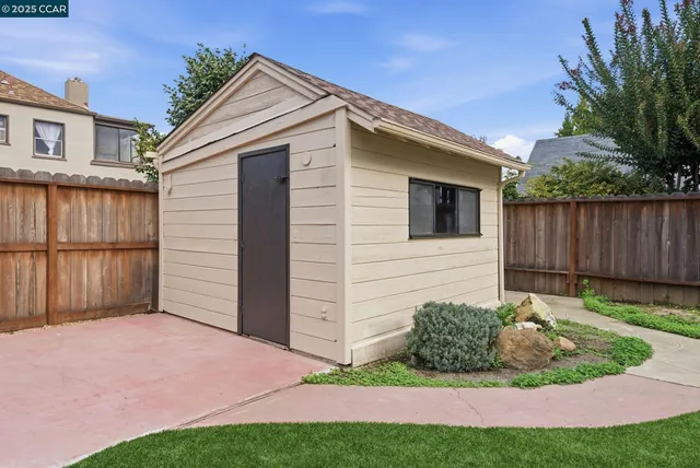 $998,000 | 576 Begier Avenue, San Leandro, CA 94577