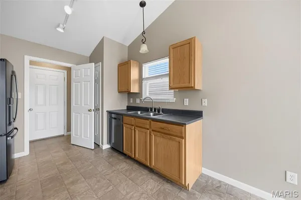 $310,000 | 330 Hunters Heights Drive, Eureka, MO 63025