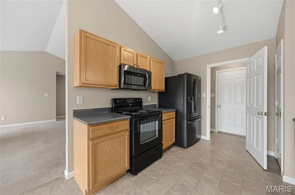 $310,000 | 330 Hunters Heights Drive, Eureka, MO 63025