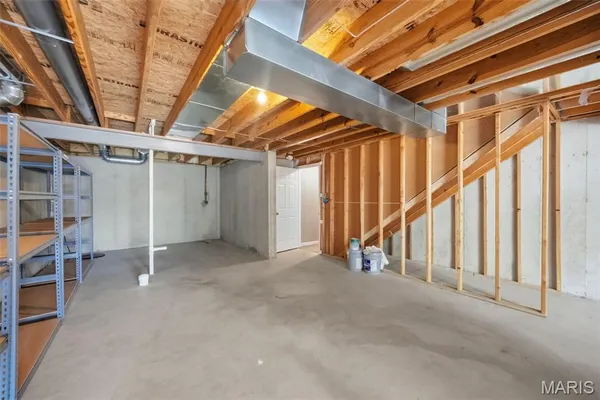 $310,000 | 330 Hunters Heights Drive, Eureka, MO 63025