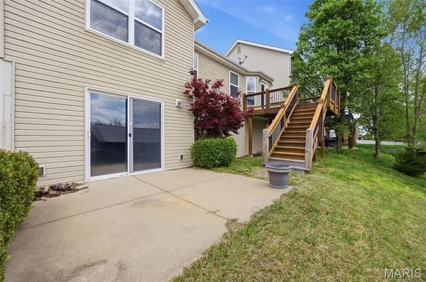 $310,000 | 330 Hunters Heights Drive, Eureka, MO 63025