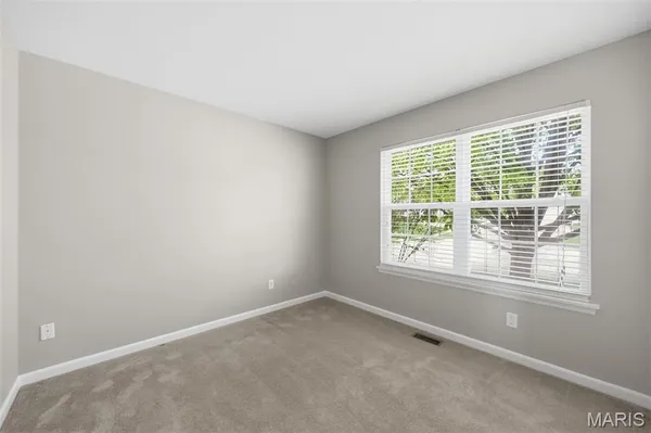 $310,000 | 330 Hunters Heights Drive, Eureka, MO 63025