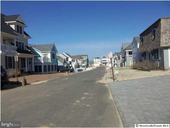 30 North Surf Road Lavallette, NJ 08735 - Photo 3 of 7
