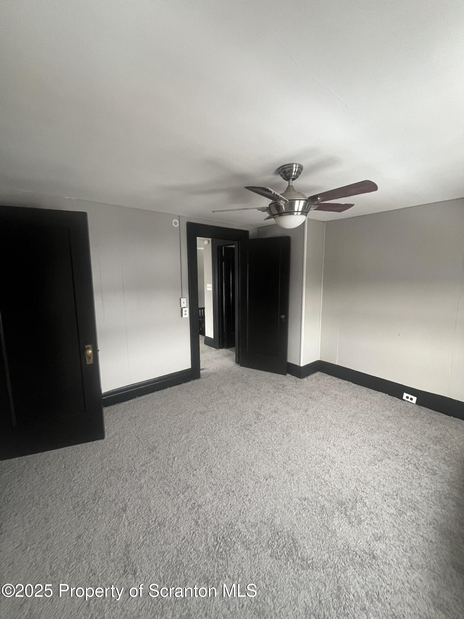 85 Main Street, Unit 3 Dickson City, PA 18447 - Photo 4 of 6