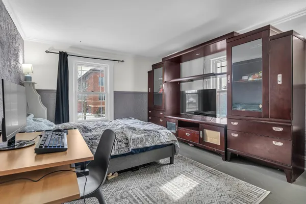 $235,000 | 14 North Michigan Street, La Crosse, IN 46348