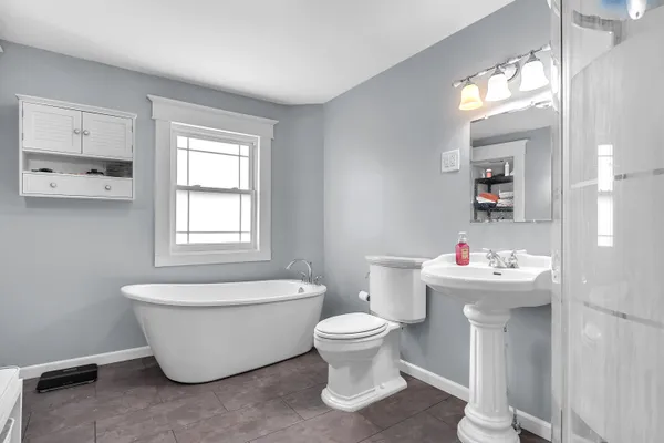 $235,000 | 14 North Michigan Street, La Crosse, IN 46348