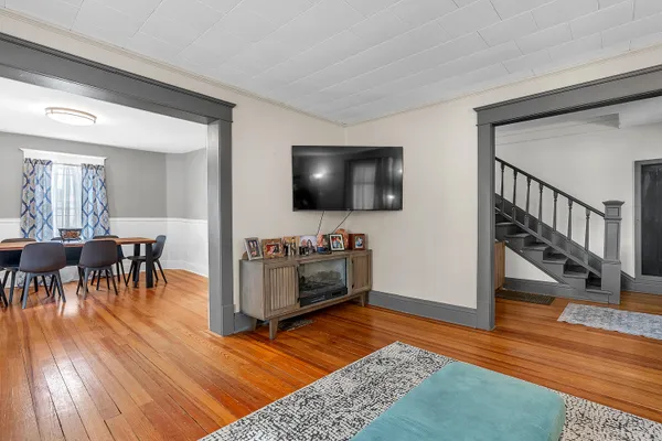 $235,000 | 14 North Michigan Street, La Crosse, IN 46348