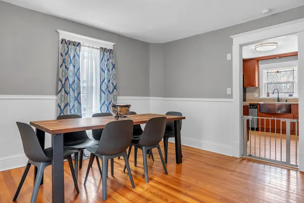 $235,000 | 14 North Michigan Street, La Crosse, IN 46348