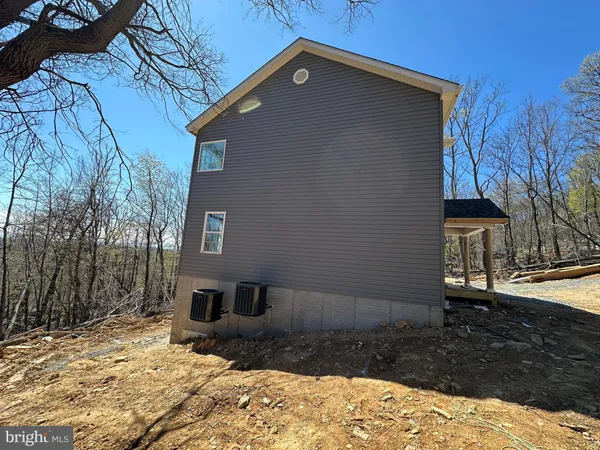 $399,900 | 211 Inca Trail, Winchester, VA 22602