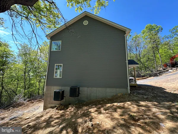 $399,900 | 211 Inca Trail, Winchester, VA 22602