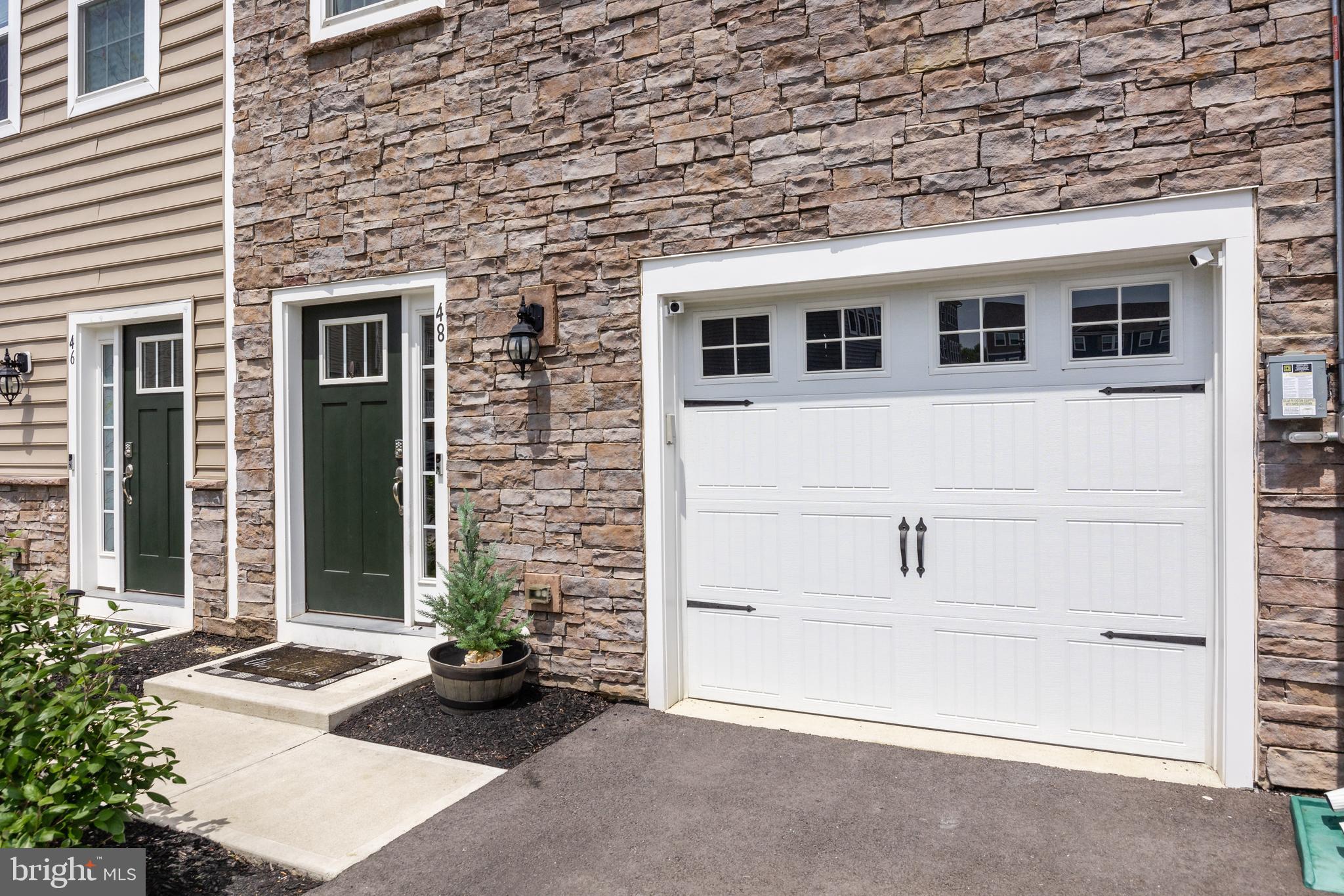 48 Rome Way Mount Laurel, NJ 08054 - Photo 3 of 36