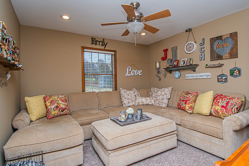 1007 Quail Ridge Circle Vincennes, IN 47591 - Photo 26 of 33 Gallery Image 26