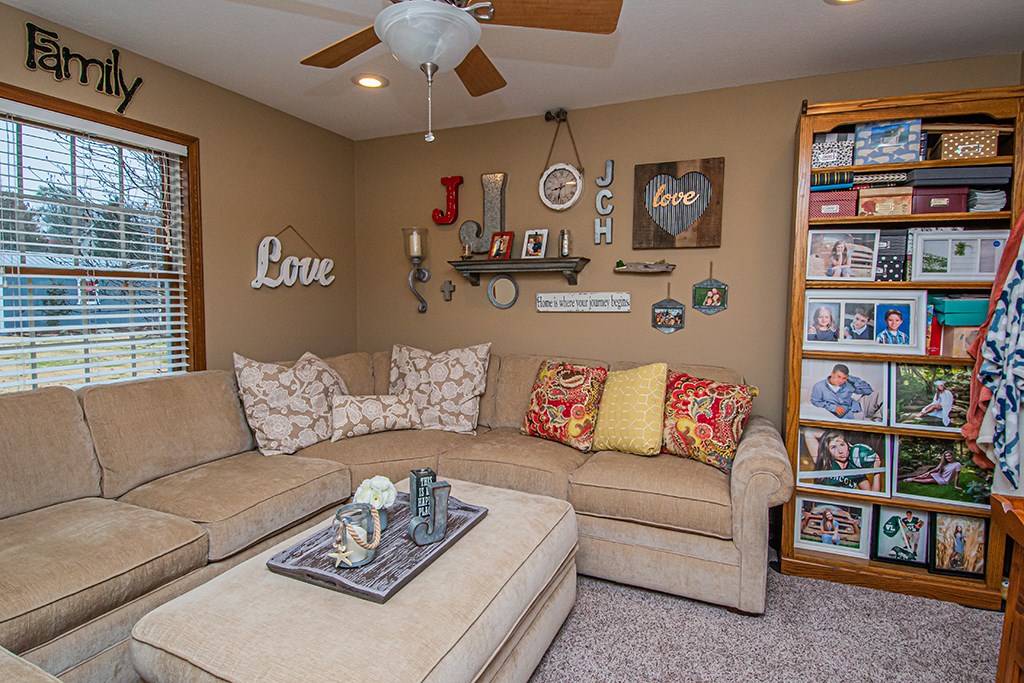 1007 Quail Ridge Circle Vincennes, IN 47591 - Photo 27 of 33 Gallery Image 27