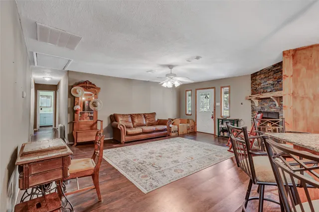 $399,900 | 14058 Tower Glen Lane, Conroe, TX 77306