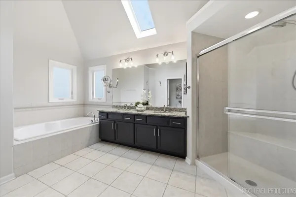 $699,000 | 2595 Ginger Woods Drive, Aurora, IL 60502