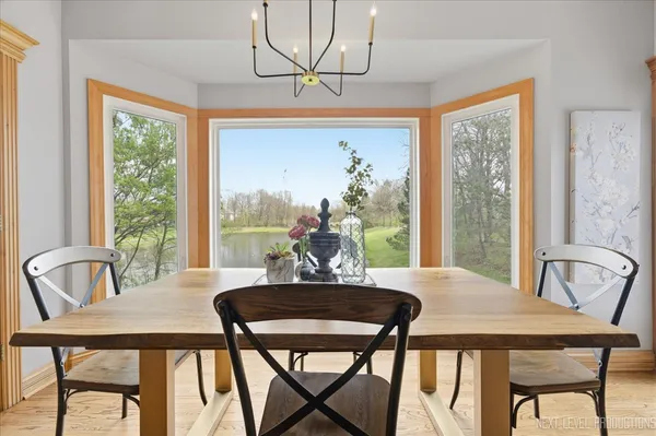 $699,000 | 2595 Ginger Woods Drive, Aurora, IL 60502