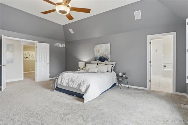 $699,000 | 2595 Ginger Woods Drive, Aurora, IL 60502