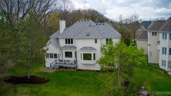 $699,000 | 2595 Ginger Woods Drive, Aurora, IL 60502