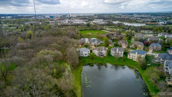 $699,000 | 2595 Ginger Woods Drive, Aurora, IL 60502