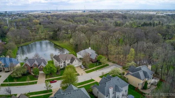 $699,000 | 2595 Ginger Woods Drive, Aurora, IL 60502